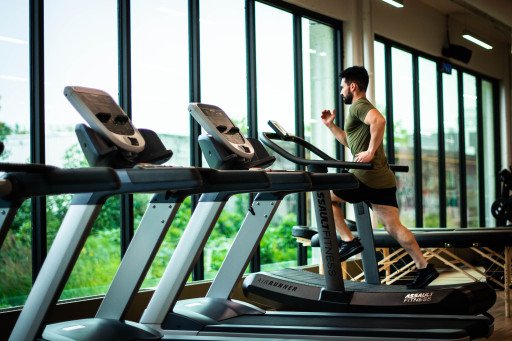 Mastering the Art of Treadmill Running: A Comprehensive Guide